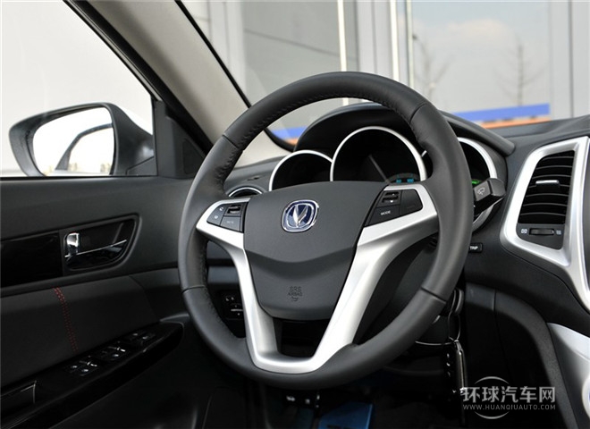 2015款 1.6L 自动尊贵型