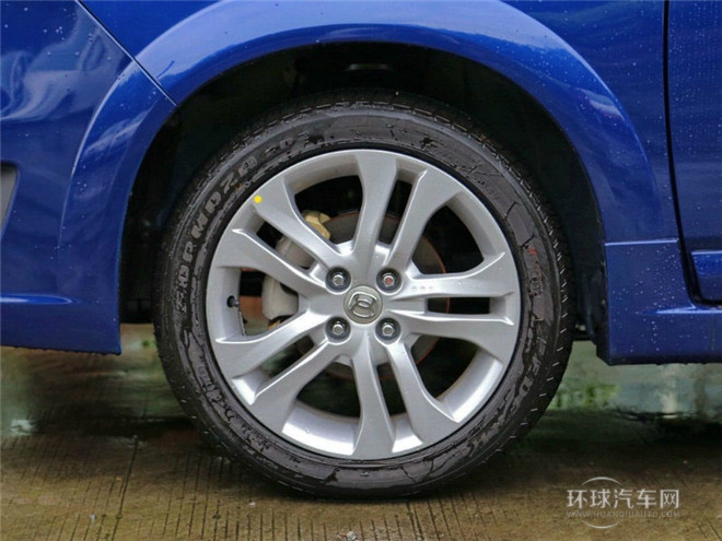 2015款 两厢 1.4L 手动畅想型