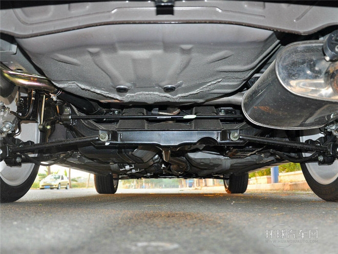 2015款 两厢 1.4L 手动理想型