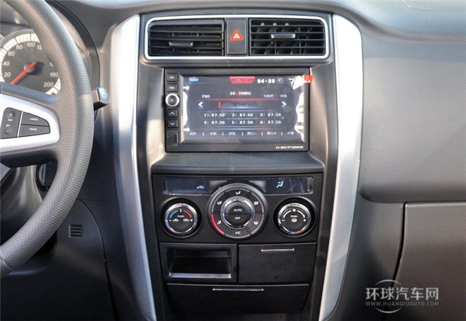 2015款 两厢 1.4L 手动理想型