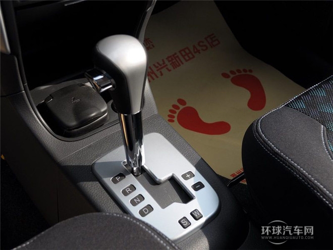 2015款 两厢 1.5L 自动畅想型