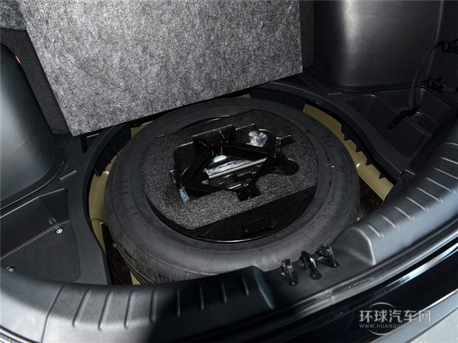 2015款 2.0L 自动两驱精英版
