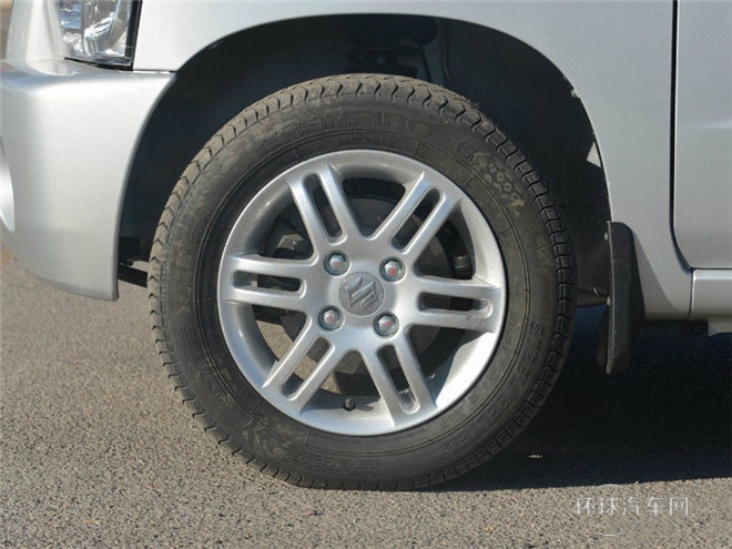 2015款 1.0L 手动经济型