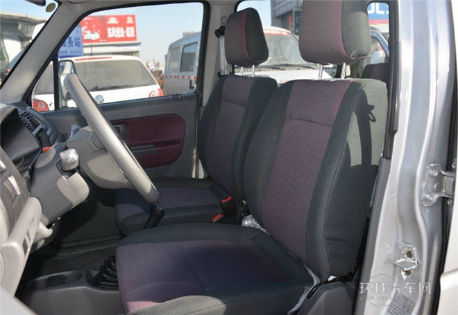 2015款 1.0L 手动经济型
