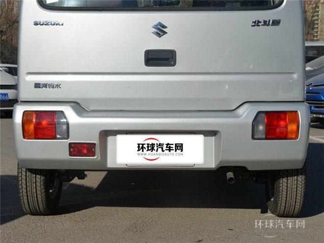 2015款 1.0L 手动经济型