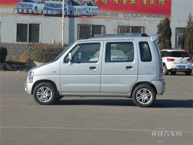 2015款 1.0L 手动经济型