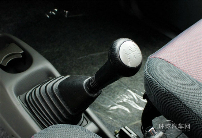 2015款 1.0L 手动实用型