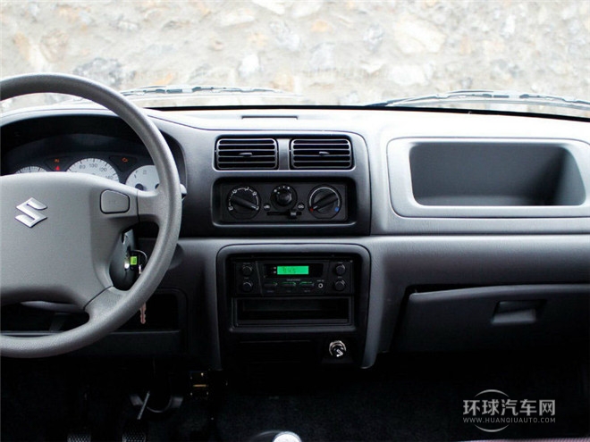 2015款 1.0L 手动实用型