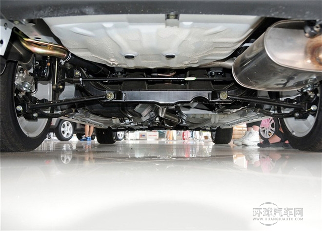 2015款 两厢 1.4L 手动梦想型