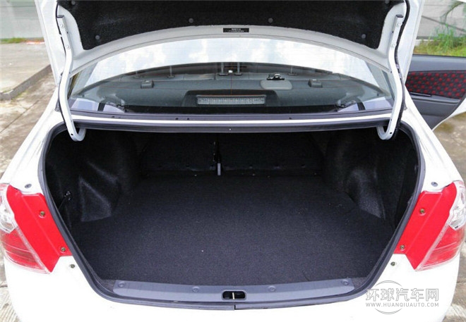 2015款 三厢 1.4L 手动理想型