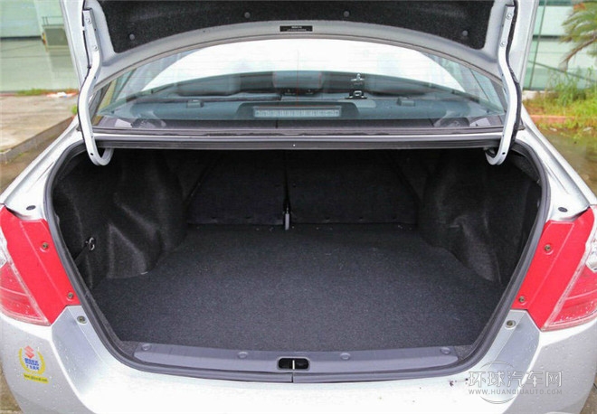 2015款 三厢 1.4L 手动梦想型