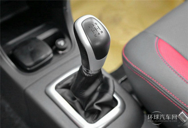2015款 三厢 1.4L 手动梦想型