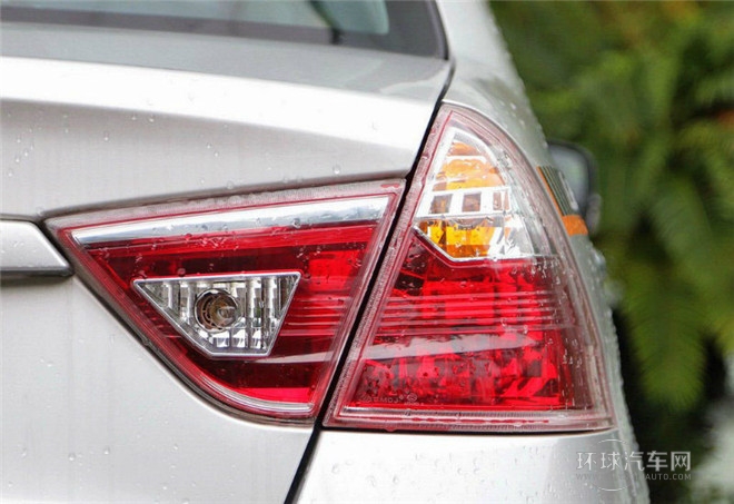 2015款 三厢 1.4L 手动梦想型