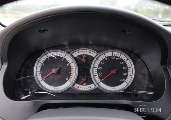 2015款 三厢 1.4L 手动幸福型