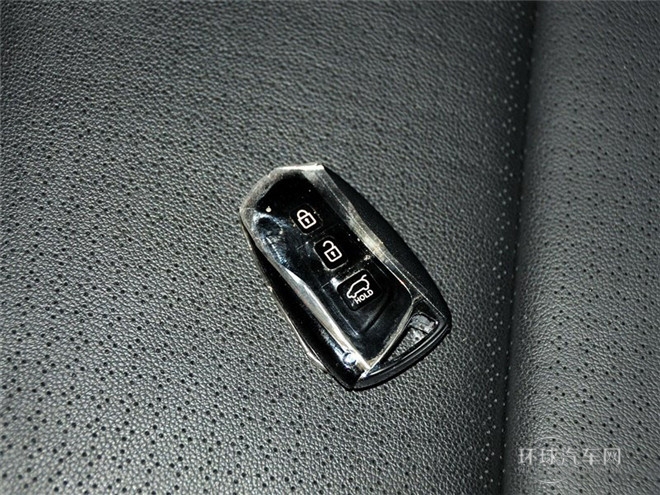 2015款 2.4L 手动两驱舒适型