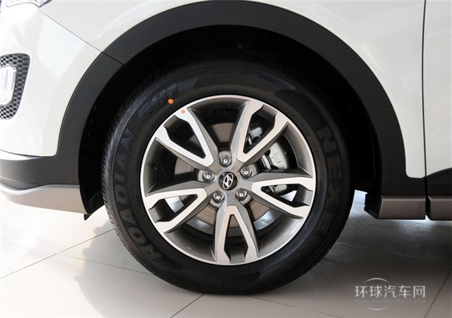 2015款 2.4L 手动两驱舒适型