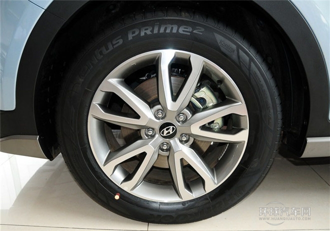 2015款 2.4L 自动四驱智能型