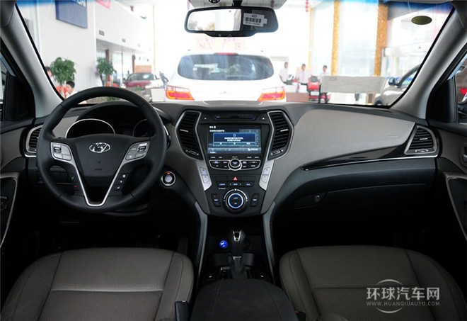 2015款 2.4L 自动四驱智能型