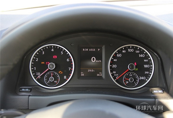 2015款 1.8TSI 手动两驱限量版