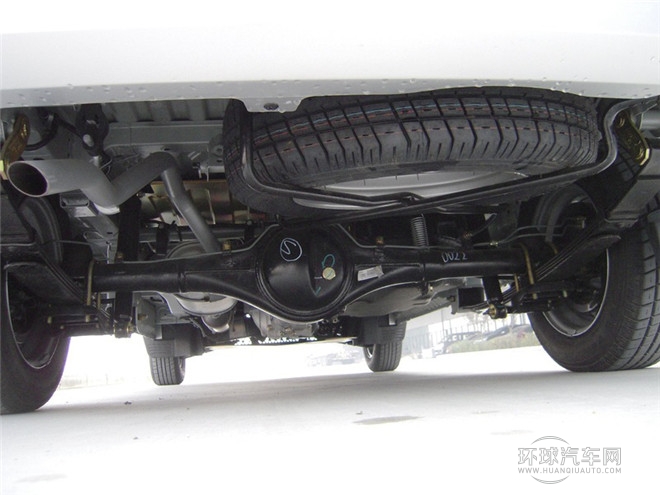 2015款 1.0L舒适型G10