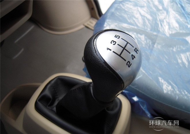 2015款 1.0L舒适型G10