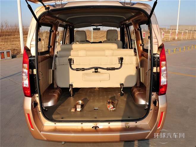 2015款 1.0L标准型LJ465Q