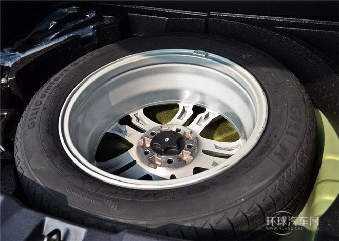 2015款 1.6L 手动智乐型