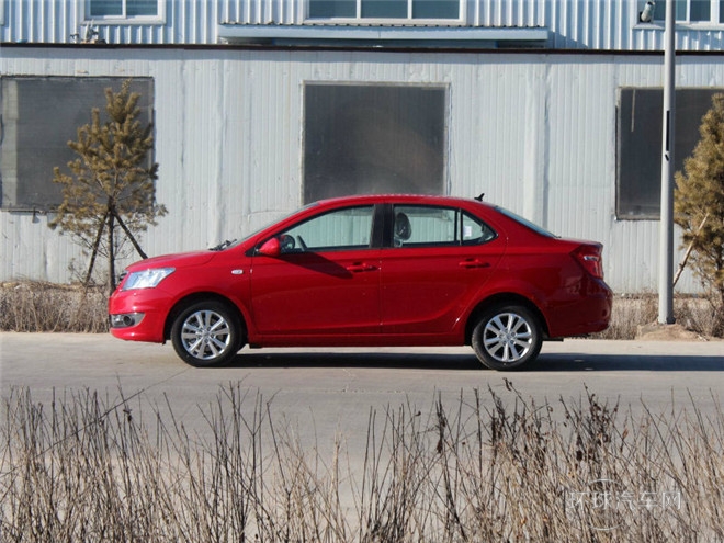 2015款 1.5L 手动风尚型