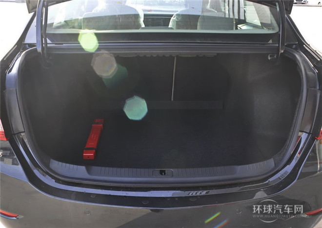 2015款 15N 手动进取型