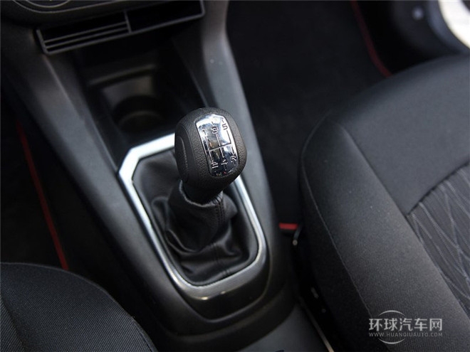 2015款 质尚版 1.6L 手动时尚型