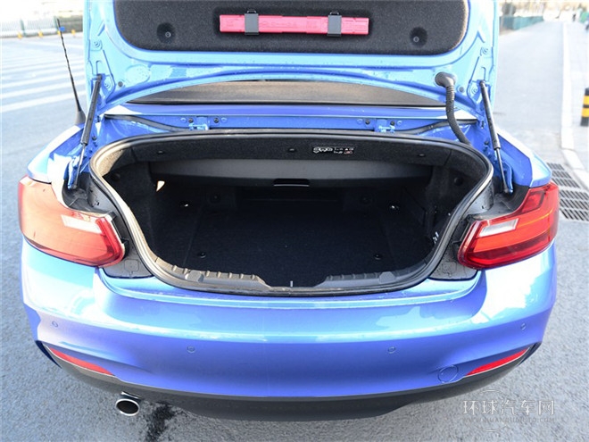 2015款 220i 敞篷轿跑车 领先型