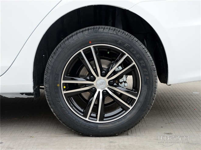 2015款 1.5L 手动豪华型