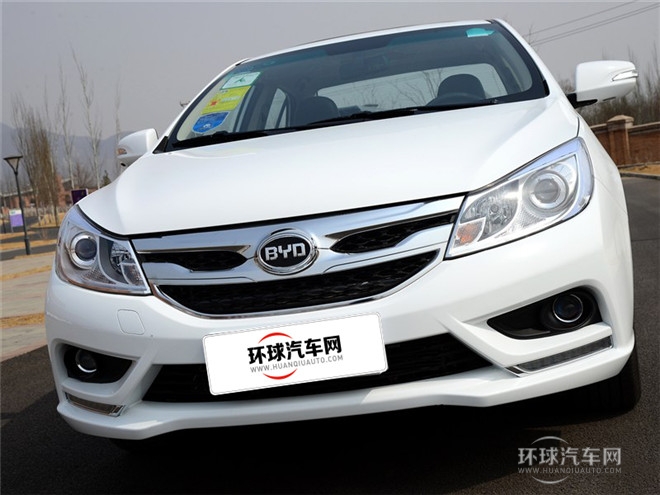 2015款 1.5L 手动豪华型