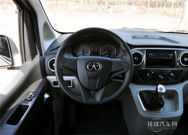 2015款 1.6L 豪华型