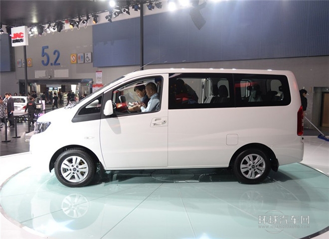 2015款 2.0L 豪华智能型
