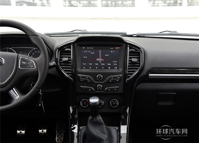 2015款 探索版 2.0T 汽油4X4豪华型