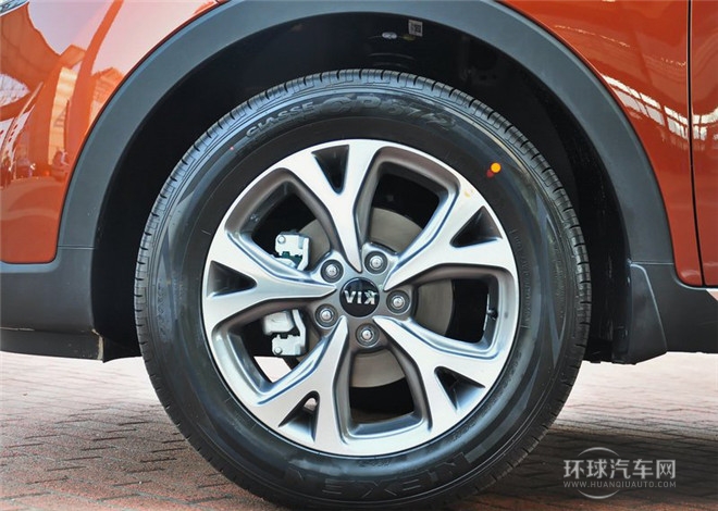 2015款 1.6L 手动两驱GLS