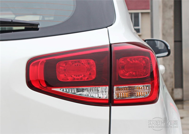 2015款 1.6L 自动两驱DLX