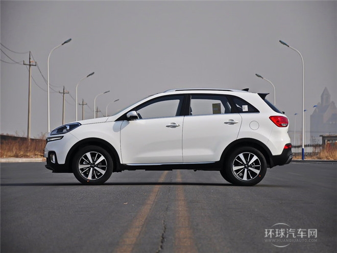 2015款 1.6L 自动两驱GLS