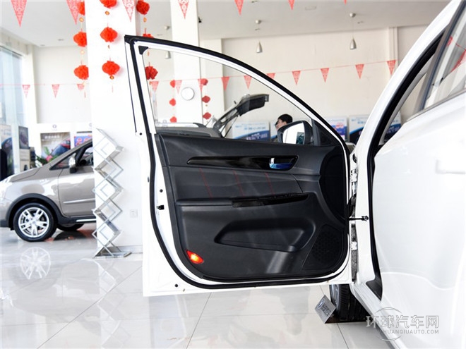 2015款 1.6L 手动旗舰型