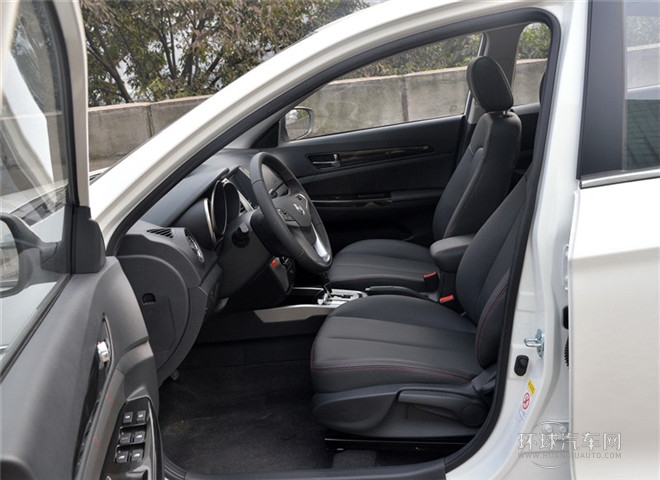 2015款 1.6L 自动旗舰型
