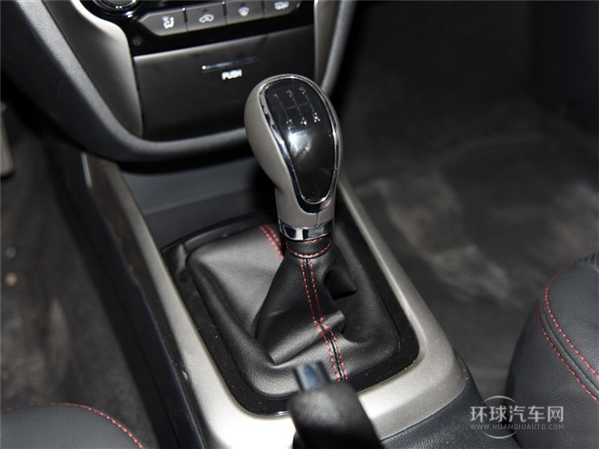 2015款 1.6L 自动旗舰型