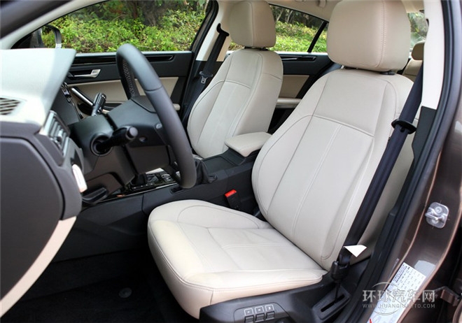 2015款 都市SUV 1.6T 自动炫动派