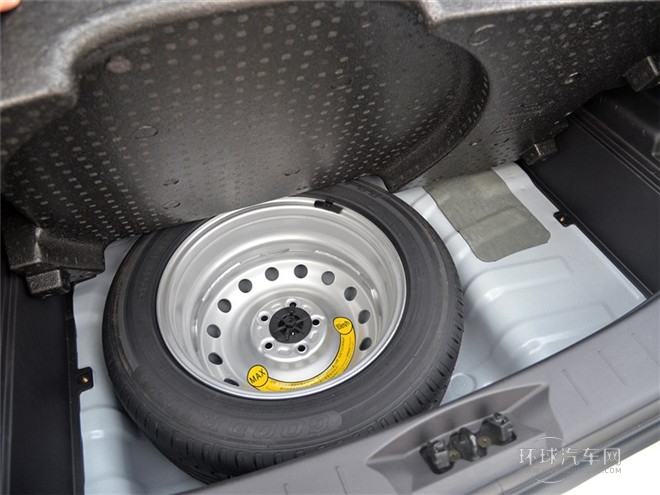 2015款 1.6L 自动尊贵型 国IV
