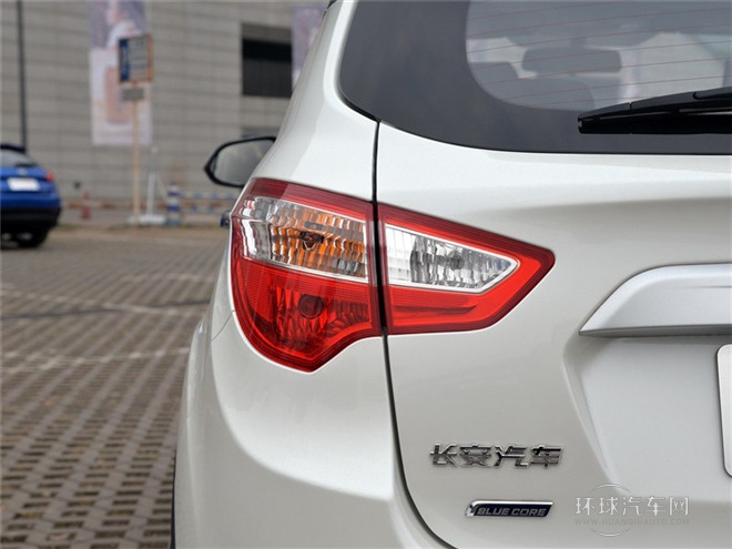 2015款 1.6L 自动尊贵型 国IV