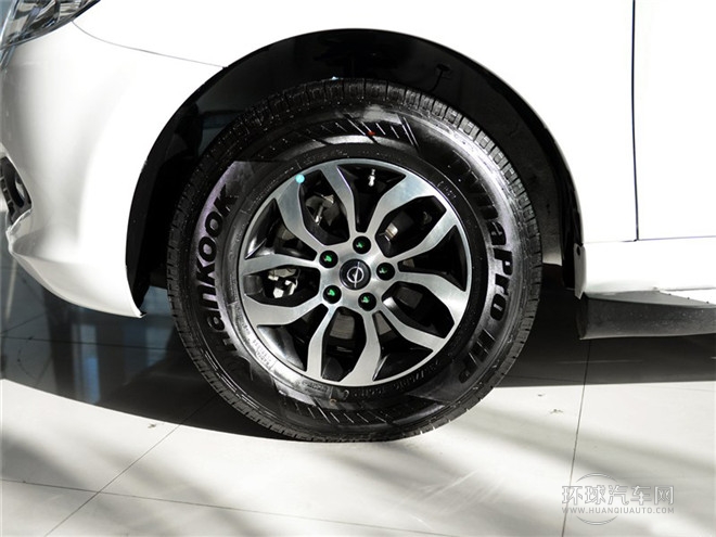 2015款 2.0L 手动挚爱版