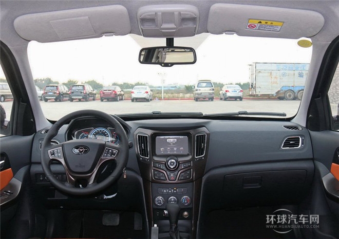 2015款 2.0L 手动智臻型