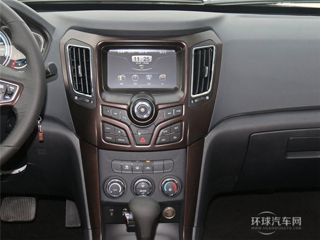 2015款 2.0L 手动智臻型