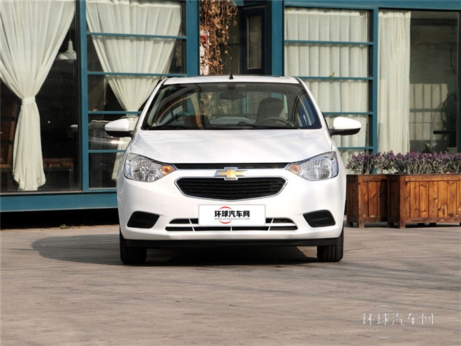 2015款 赛欧3 1.3L AMT理想天窗版