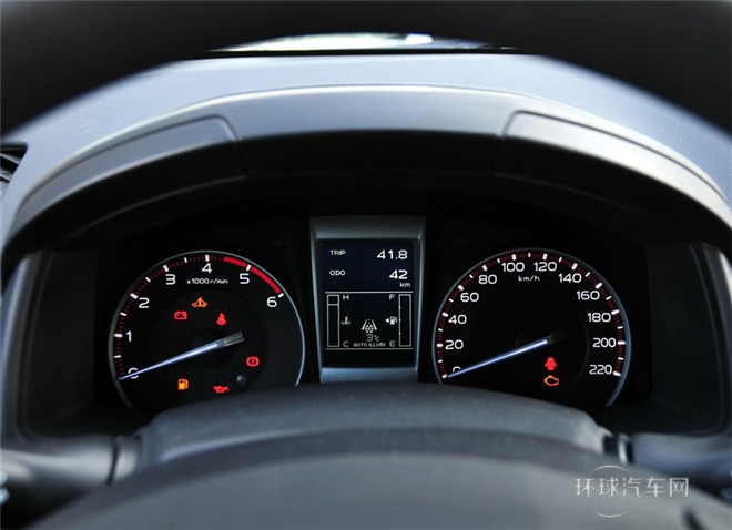 2015款 2.5T两驱 手动基本型